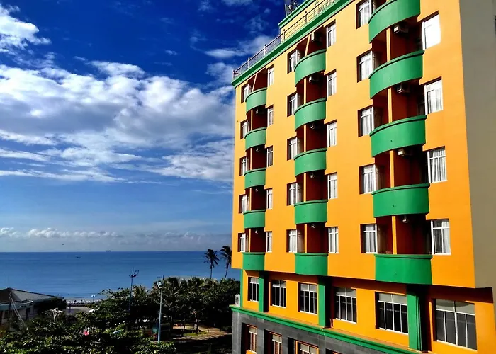 Green Hotel